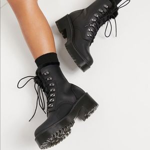 Dr Martens LEONA FAUX FUR PLATFORM LEATHER BOOTS